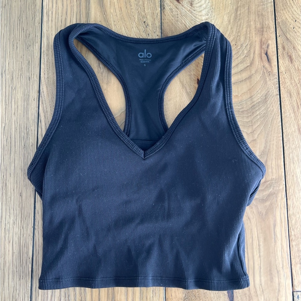 Alo- Goddess Ribbed Cropped Racerback Tank- black- Size:Small
